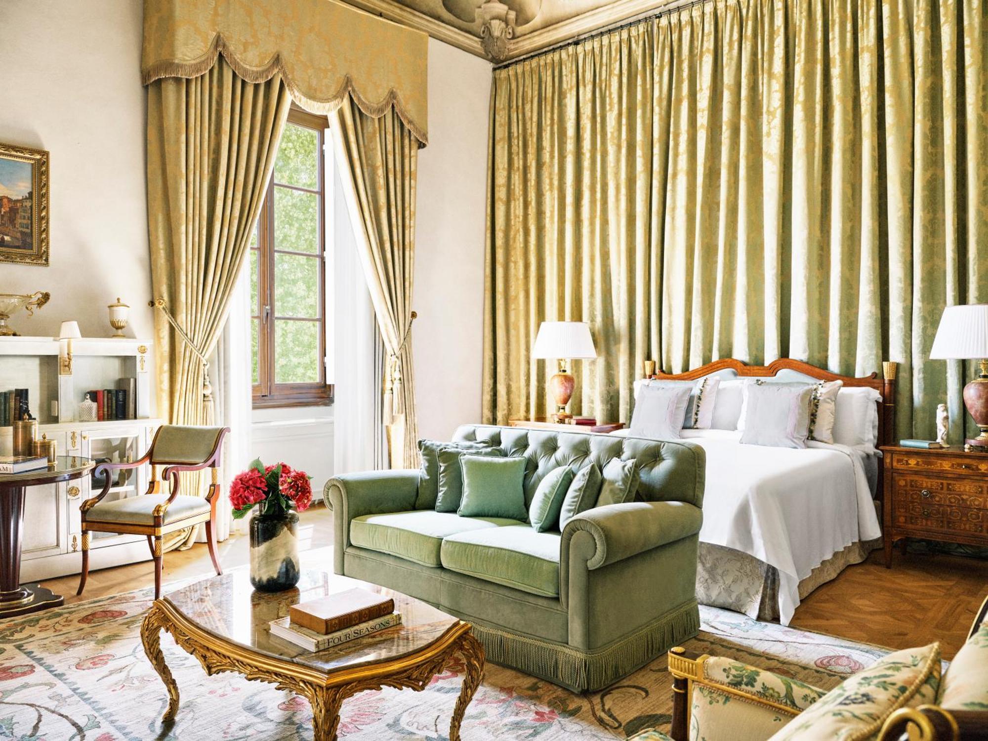 Four Seasons 5* Firenze