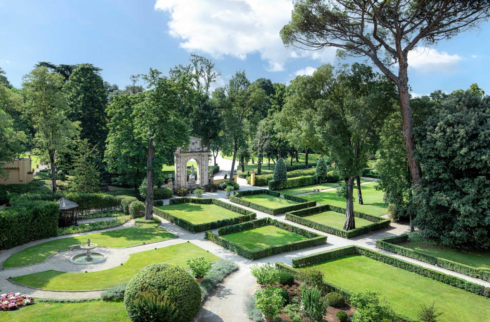 Four Seasons 5* Firenze