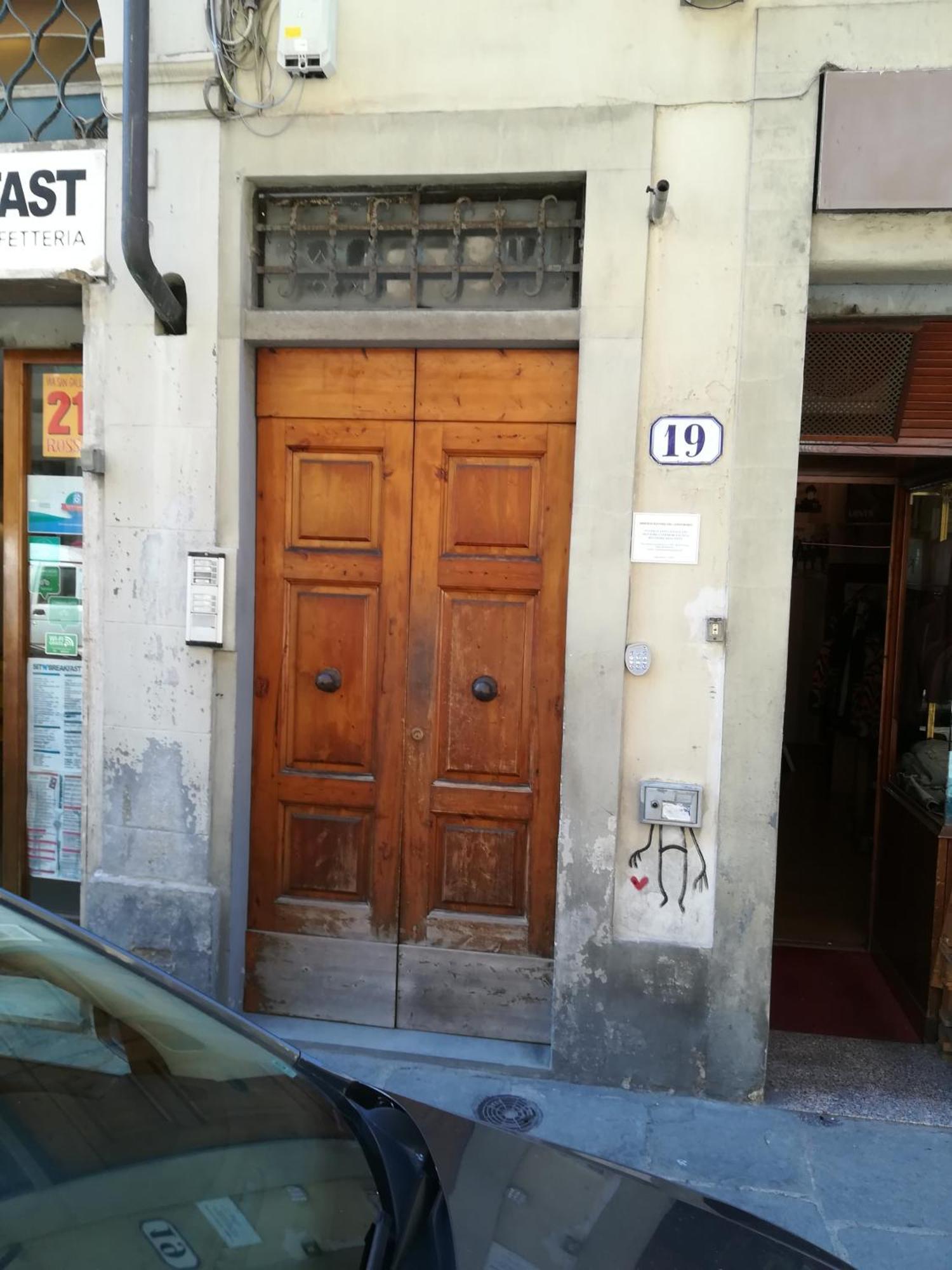 Via San Gallo 19 Appartamento *