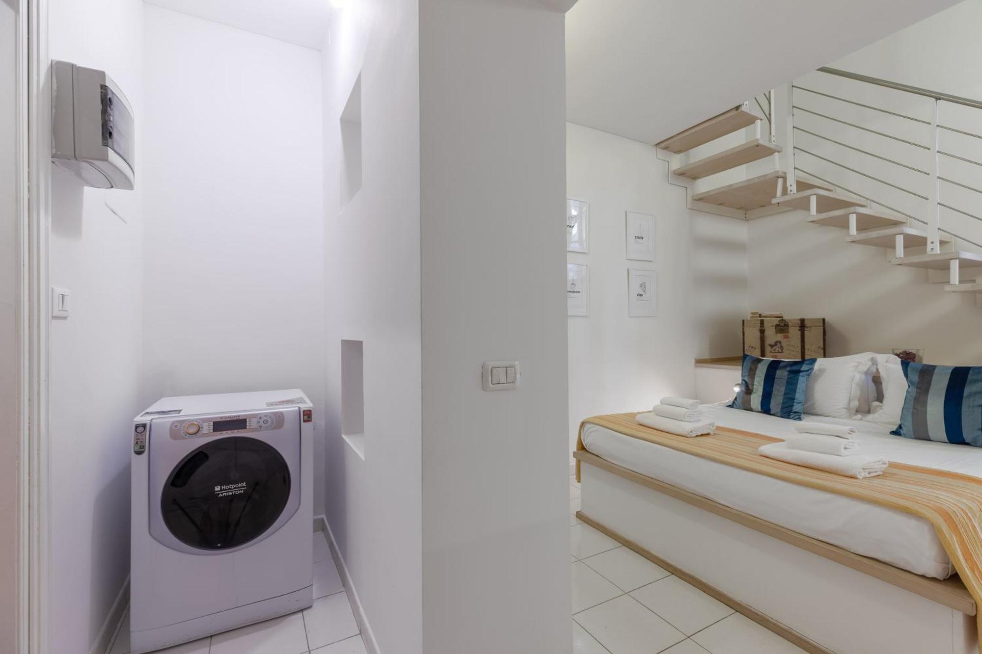 Charming Loft Near The Duomo Cathedral Lejlighed