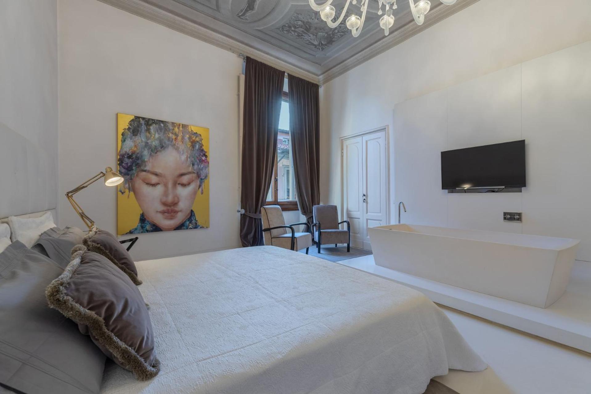 Luxury With Big Terrace In Firenze
