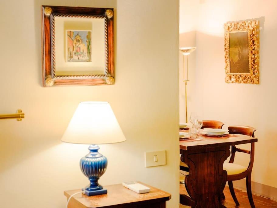 Residenza Ardengo - Renaissance Palace Near Duomo Apartamento *