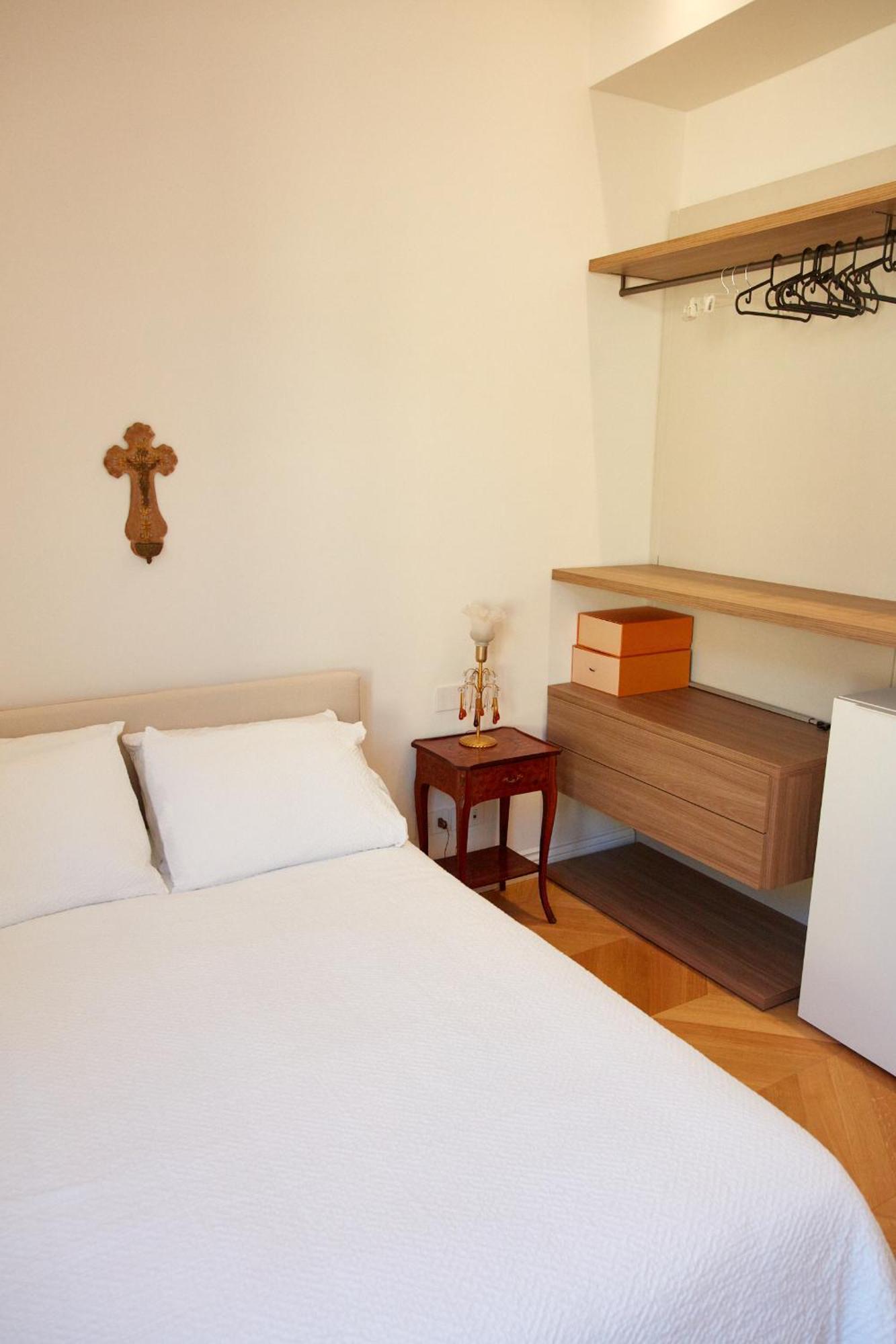 Appartement Servi Elegant With Terrace