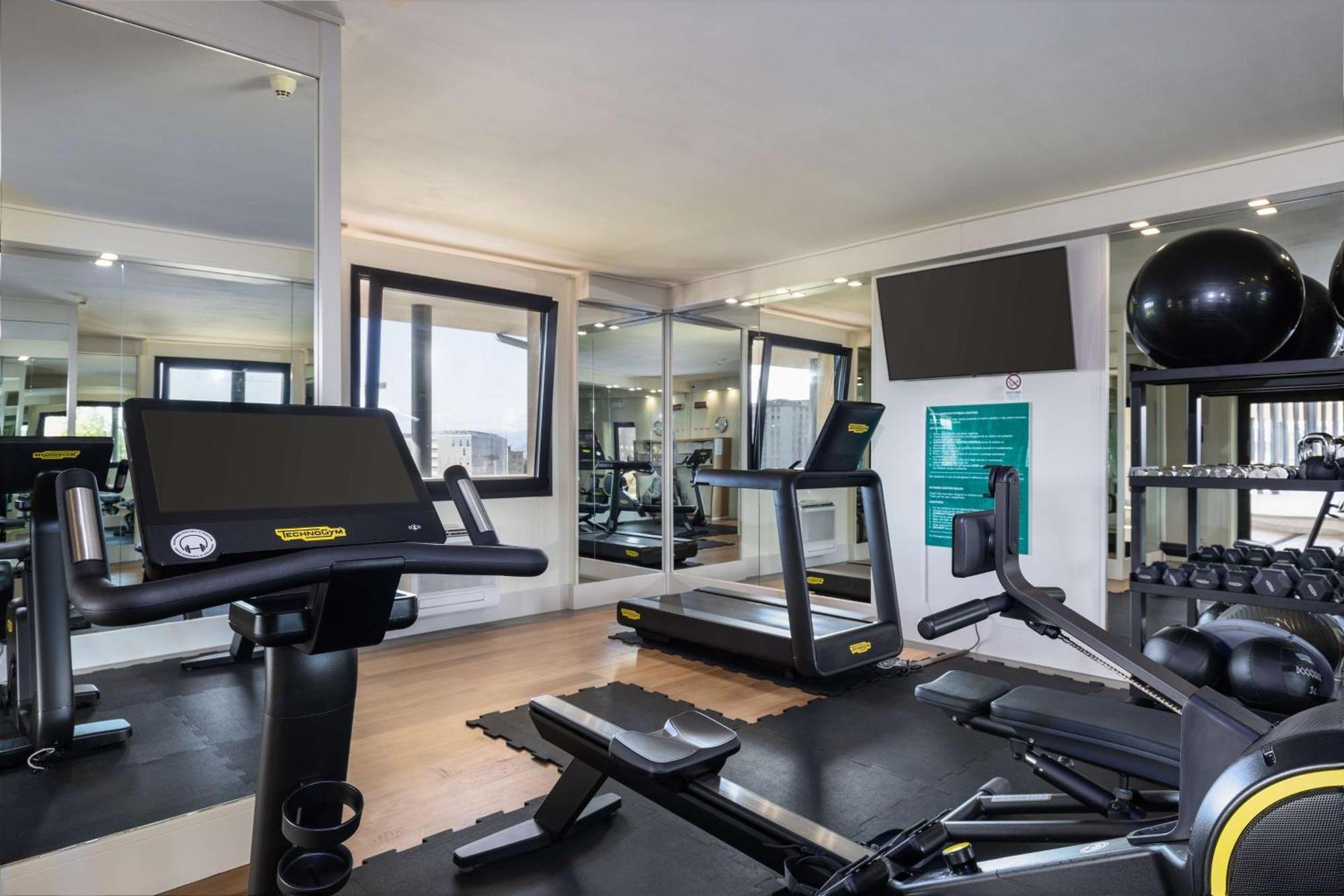 Hilton Garden Novoli Hotel 4*