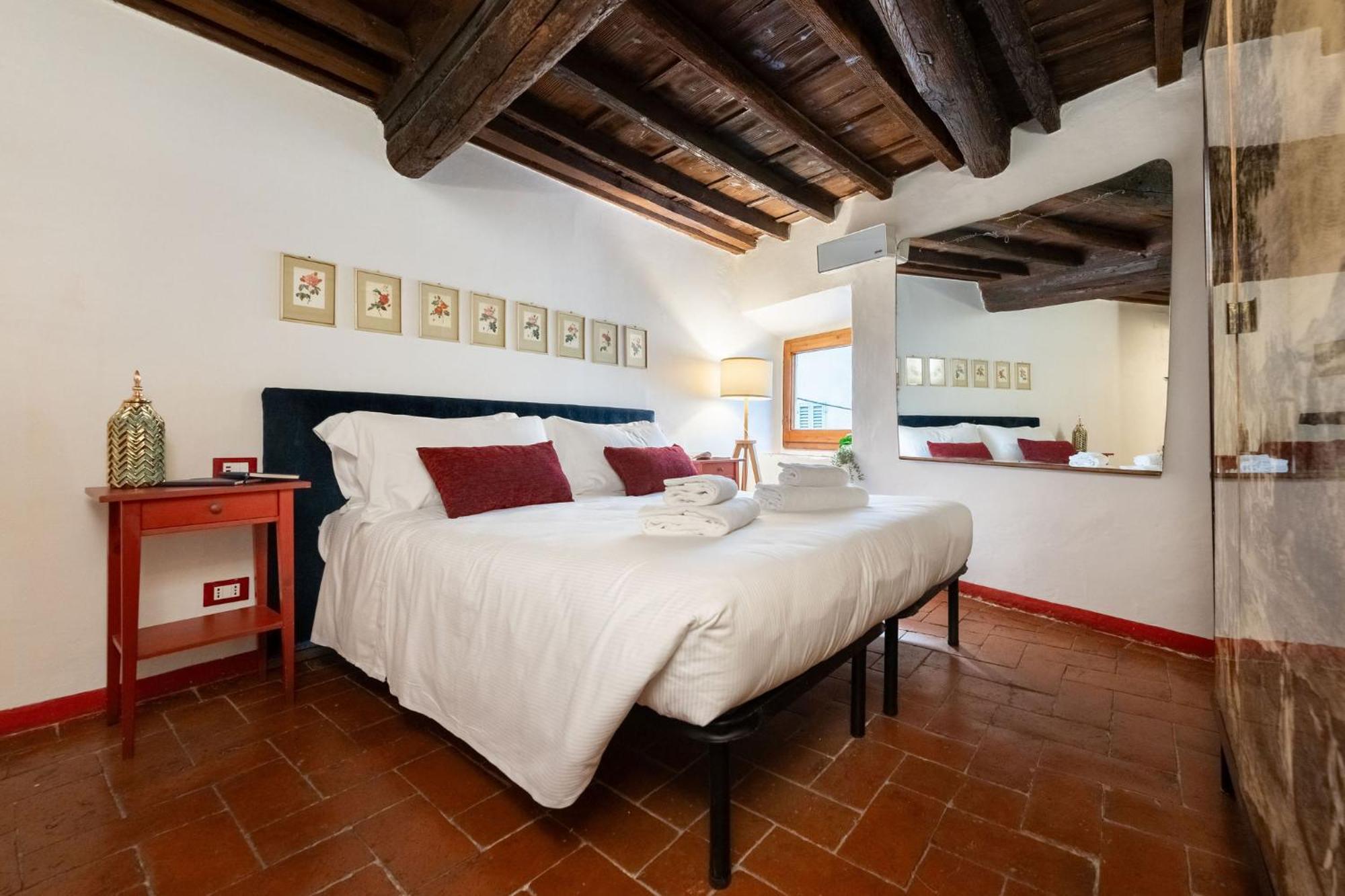Costa San Giorgio, 65 - Gemma Incastonata A Pochi Passi Da Ponte Vecchio Lejlighed *