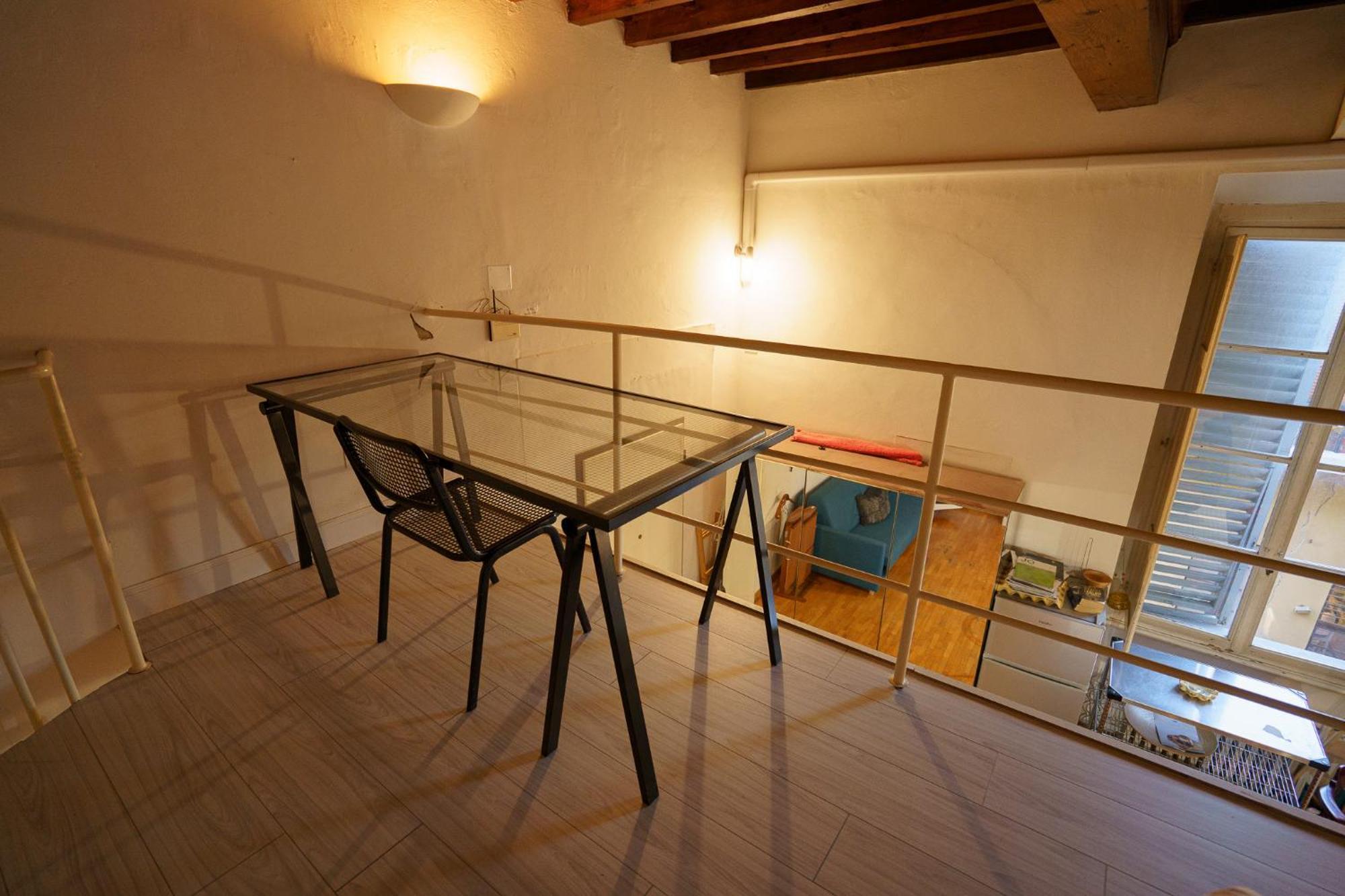 Lovely & Quite One Bedroom Near Piazza Santo Spirito * Firenze