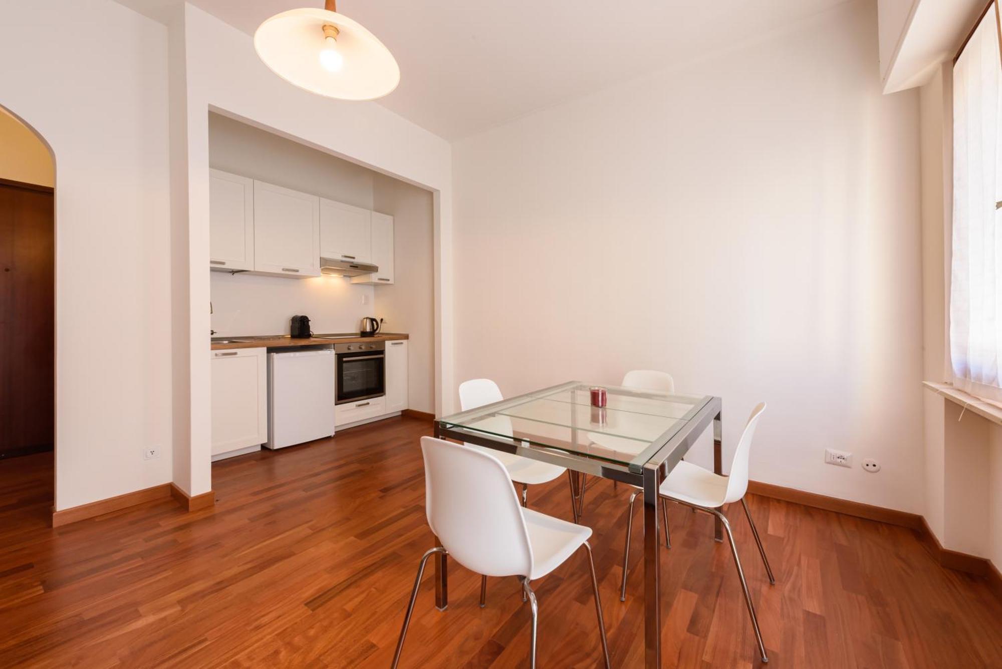 The Luxor - Casentino 8 * Firenze