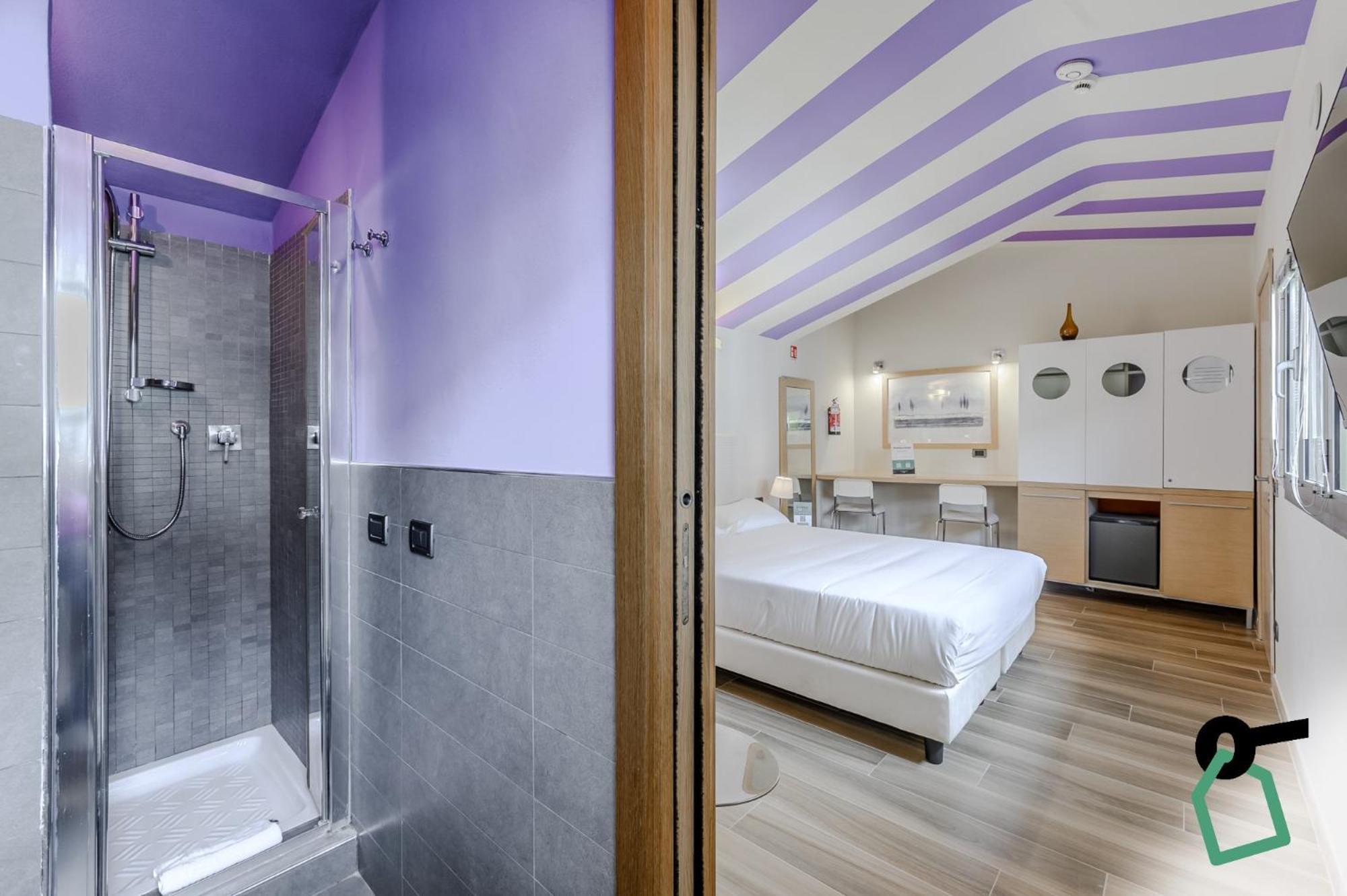 Hotell Hotiday