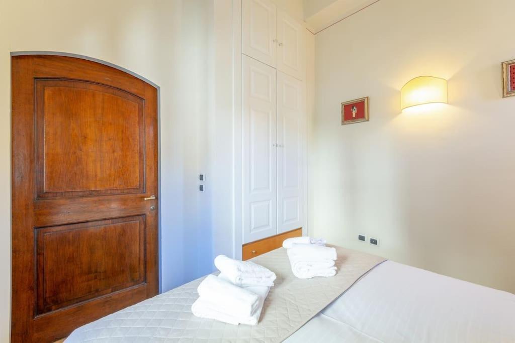 A Flat In Via Della Vigna Nuova * Firenze