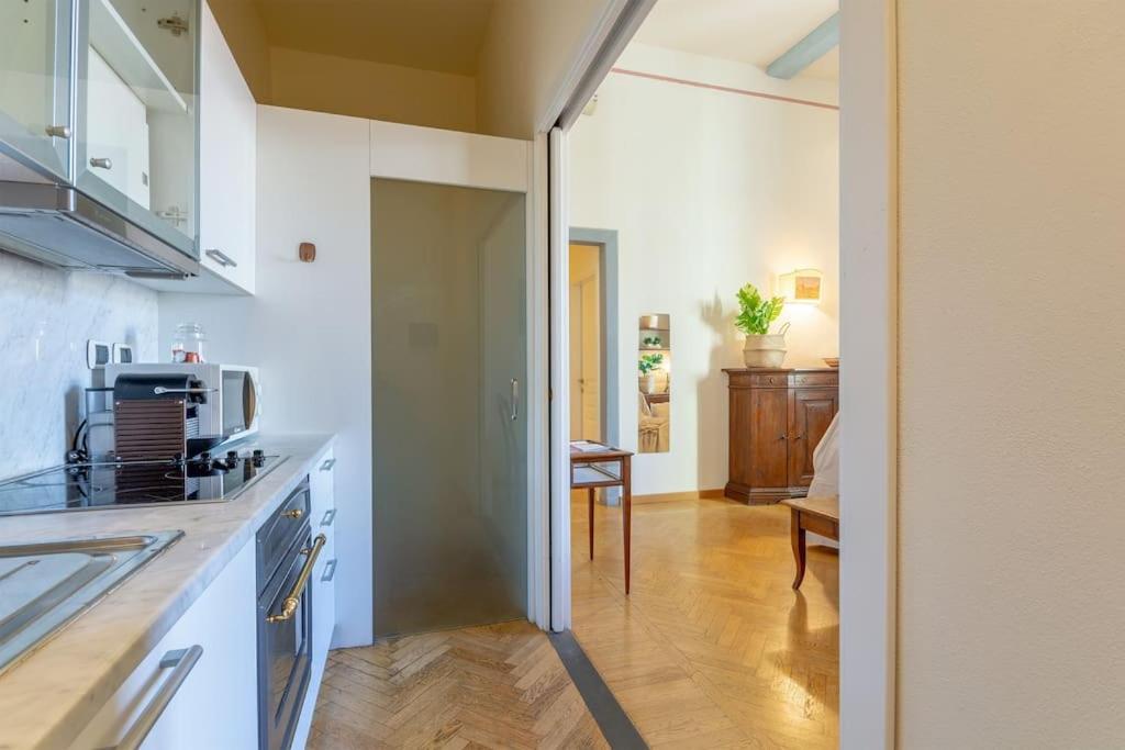 A Flat In Via Della Vigna Nuova Firenze