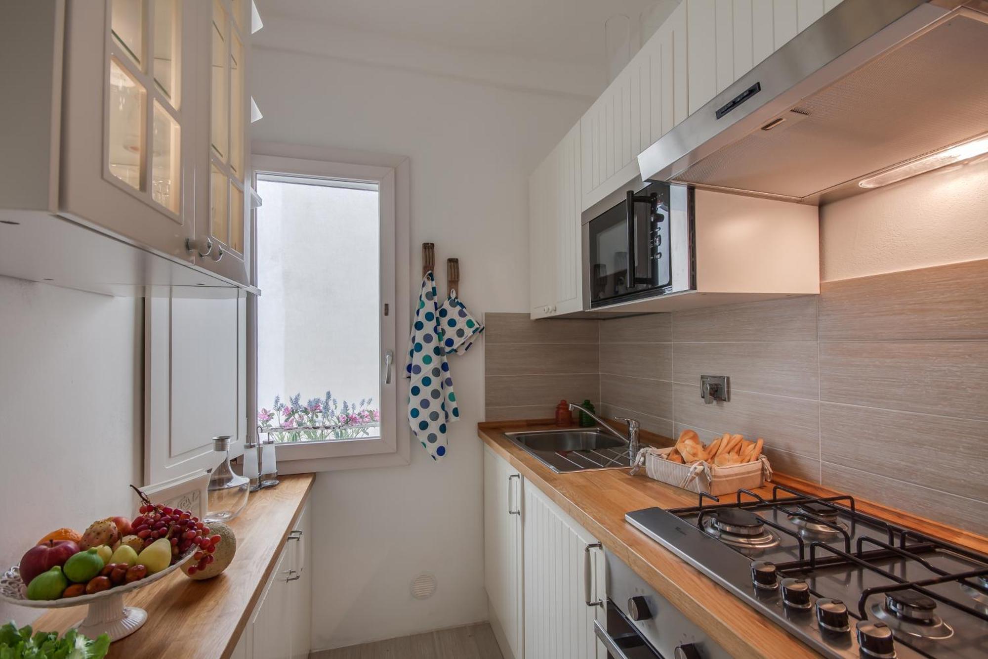 Florence- Gemma 2bd Tornabuoni Area Appartamento