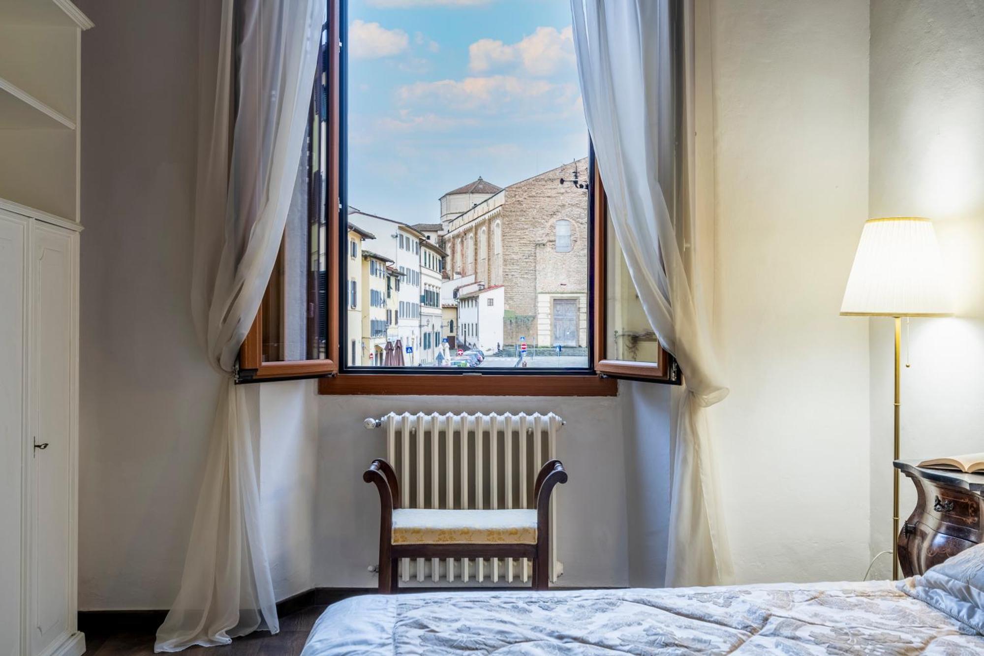 Elegante Panoramica Carmine *
