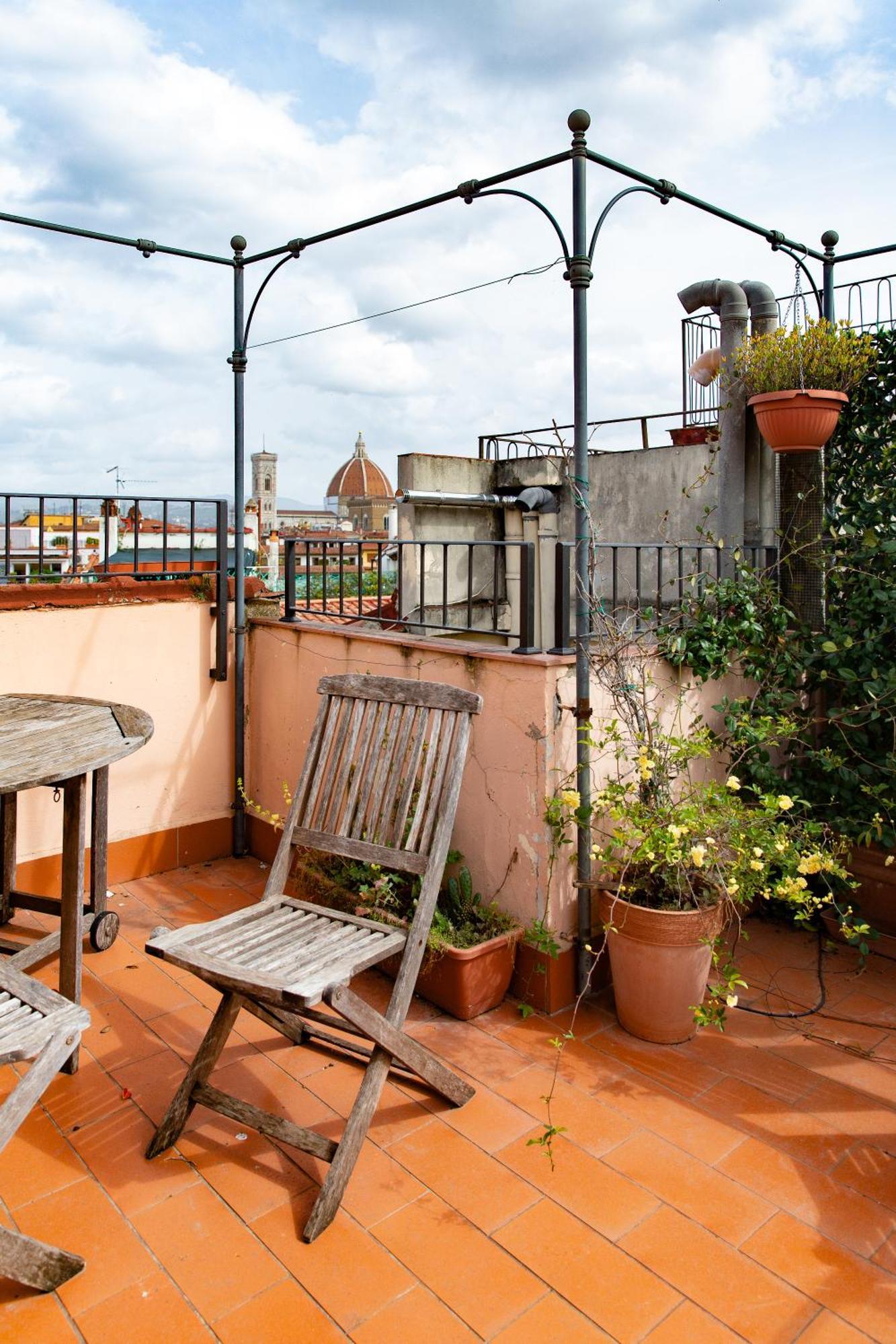 Spectacular 1br Stunning Views * Firenze