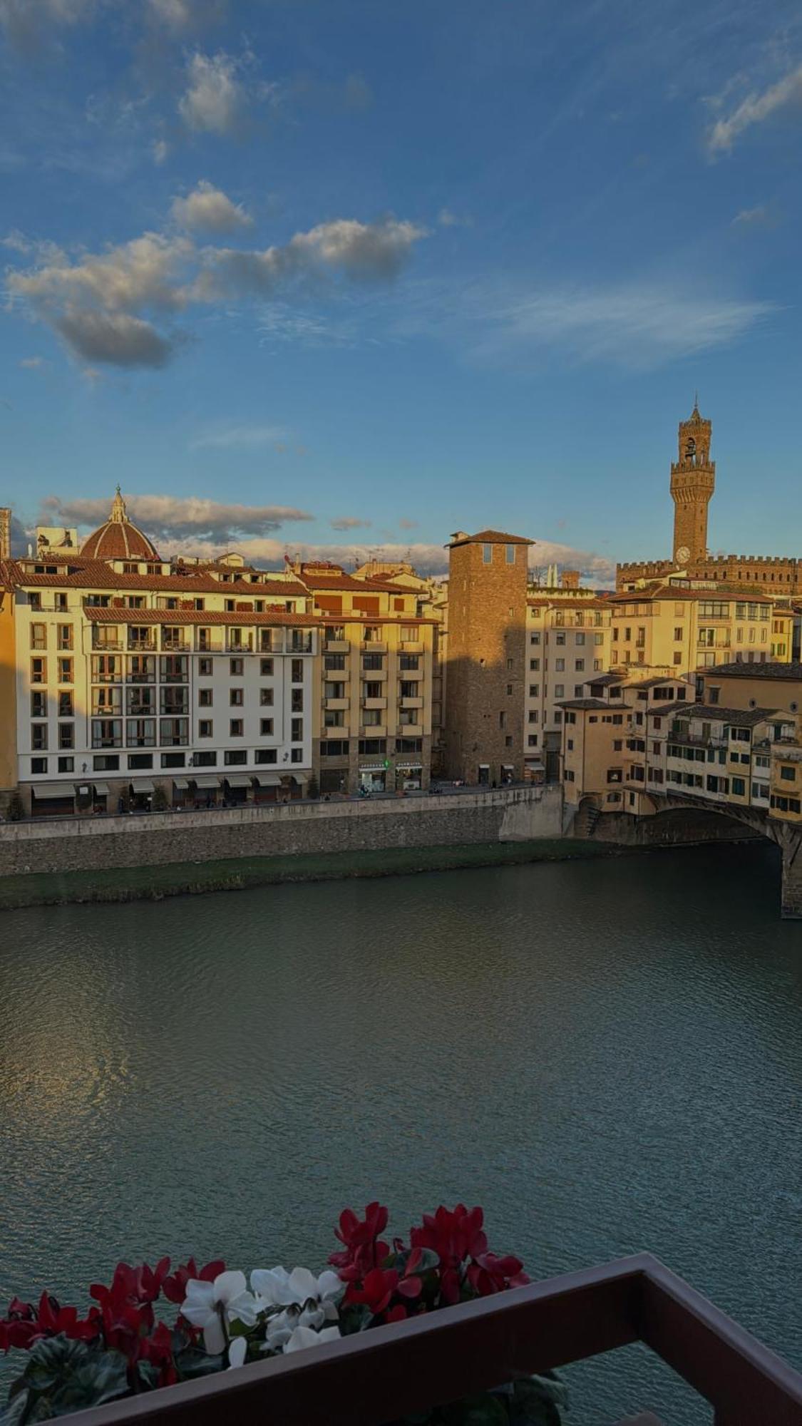 Ponte Vecchio View Luxury Appartement *