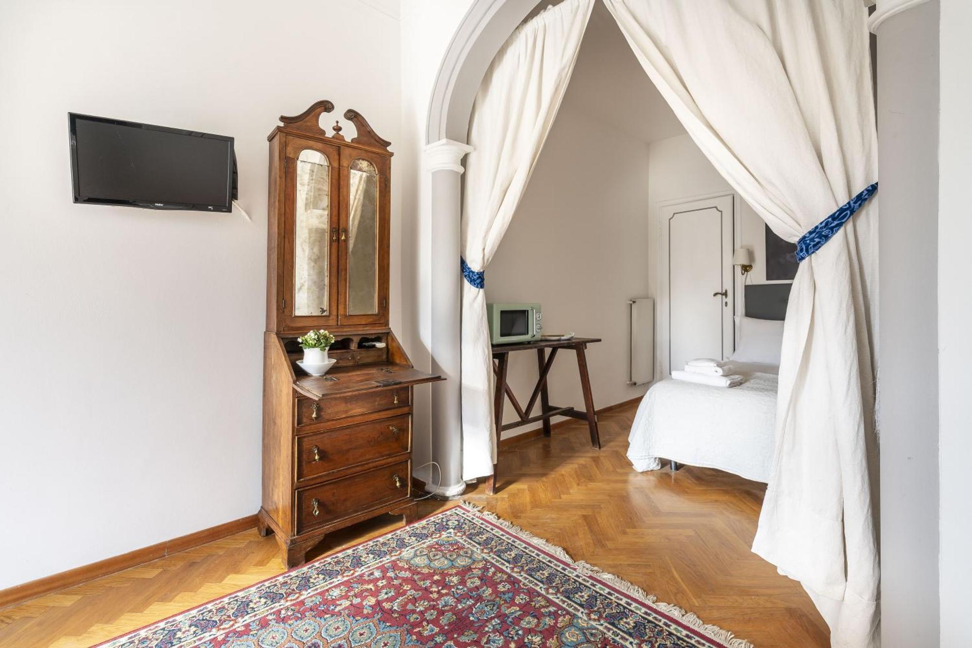 Acciaiuoli 18 Apartment Florence