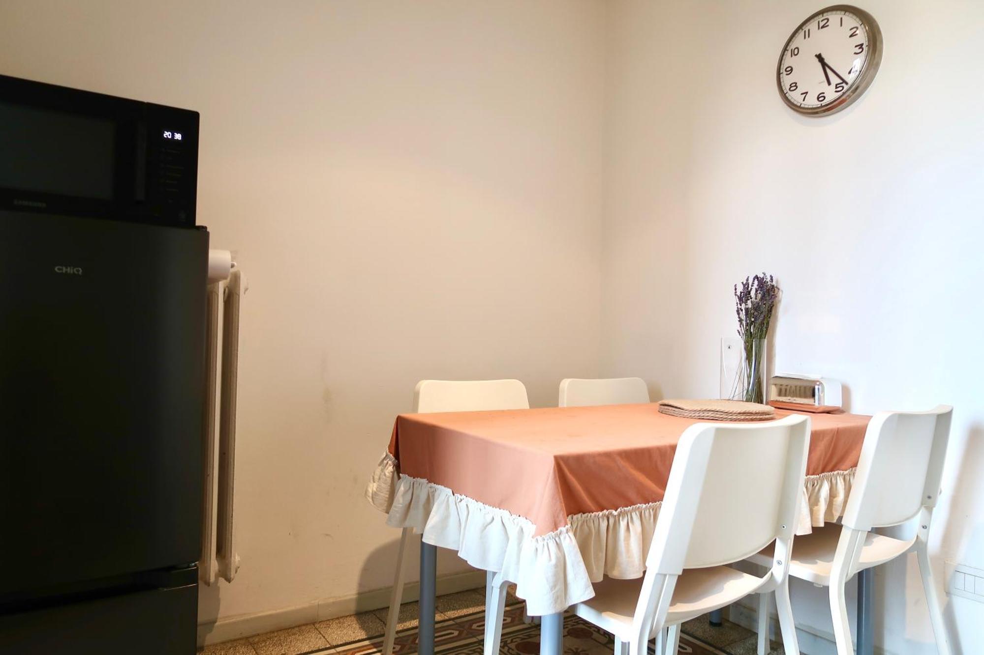 Bright And Spacious Esthers H Bed & Breakfast Firenze