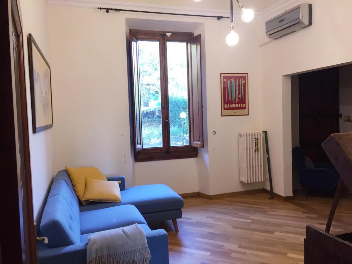 Charming Hilltop 80m Close To Center And Eui Appartamento