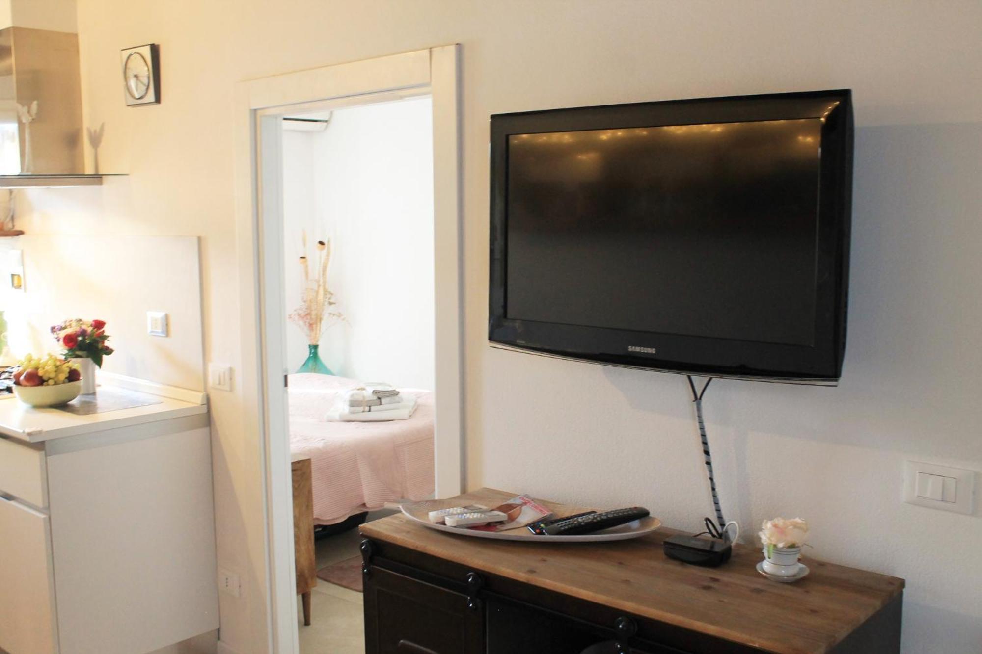 Luminoso E Silenzioso Centro Apartamento Florença