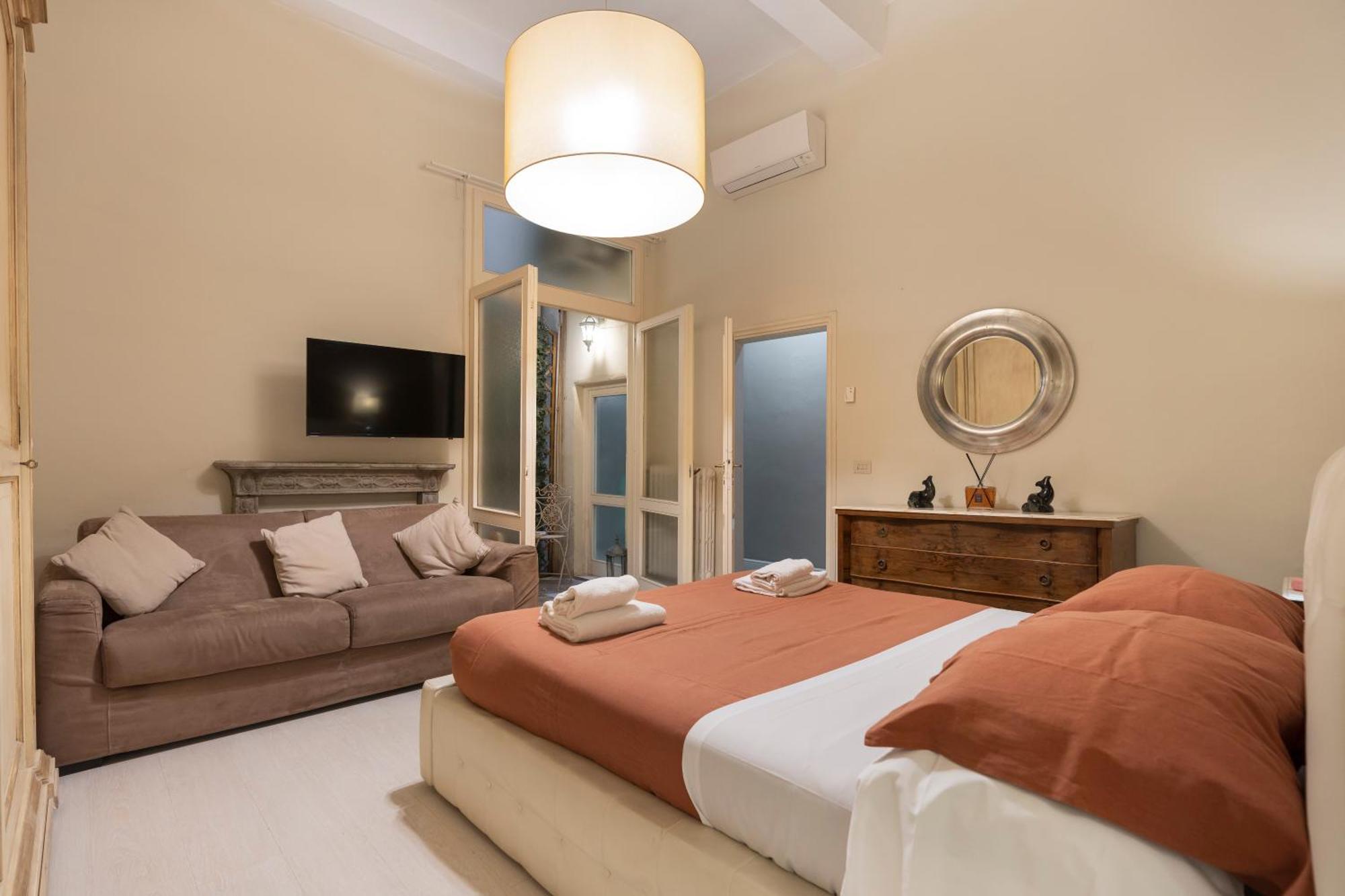 Historic Borgo Ognissanti, 8 Apartamento