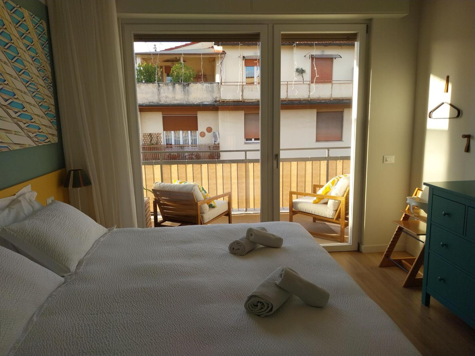 Lomi - Private Parking Apartment