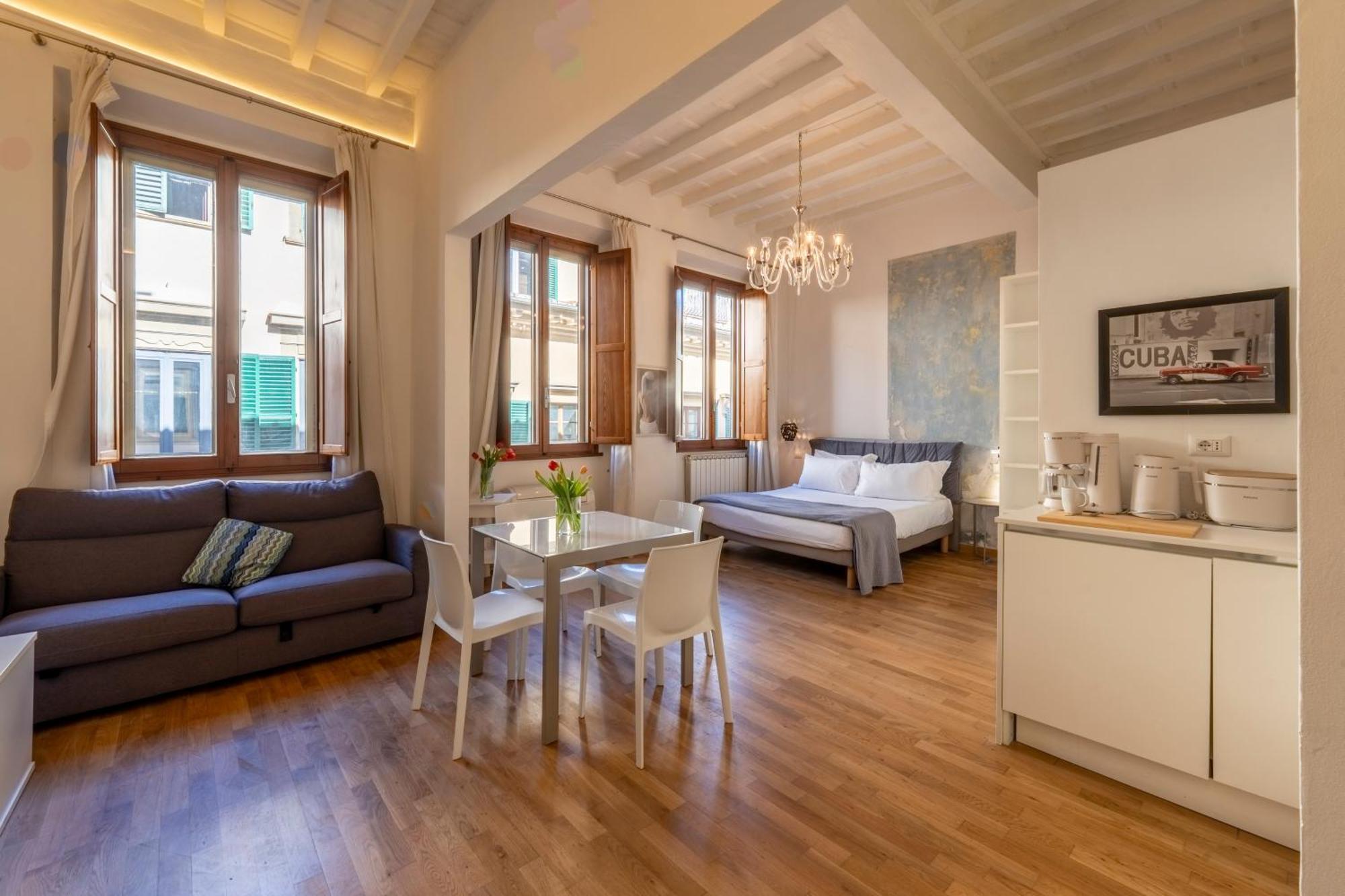 Bela Firenze