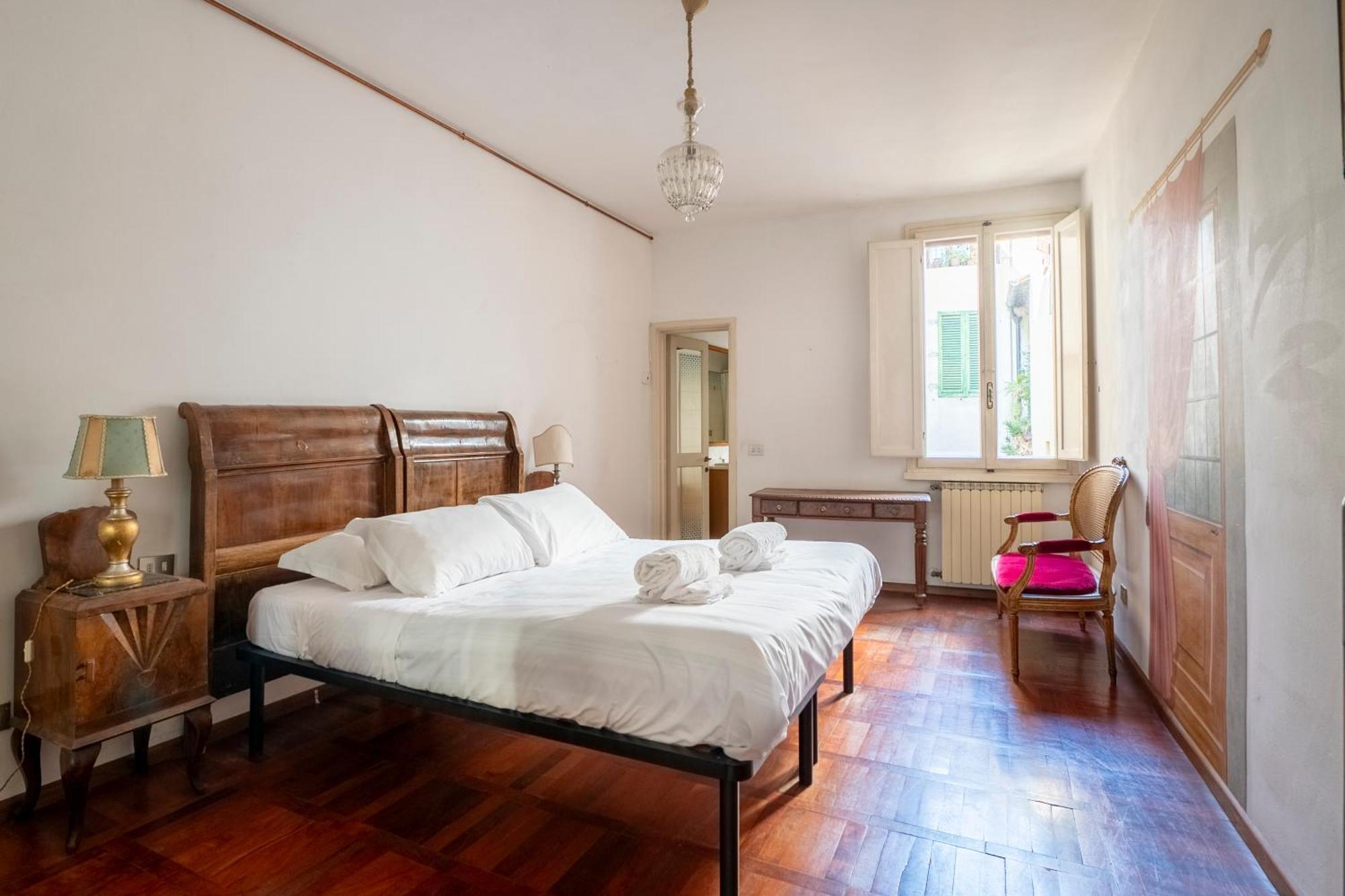 Caravaggio- Con Bagno Privato In Condiviso Oltrarno Gasthuis Florence