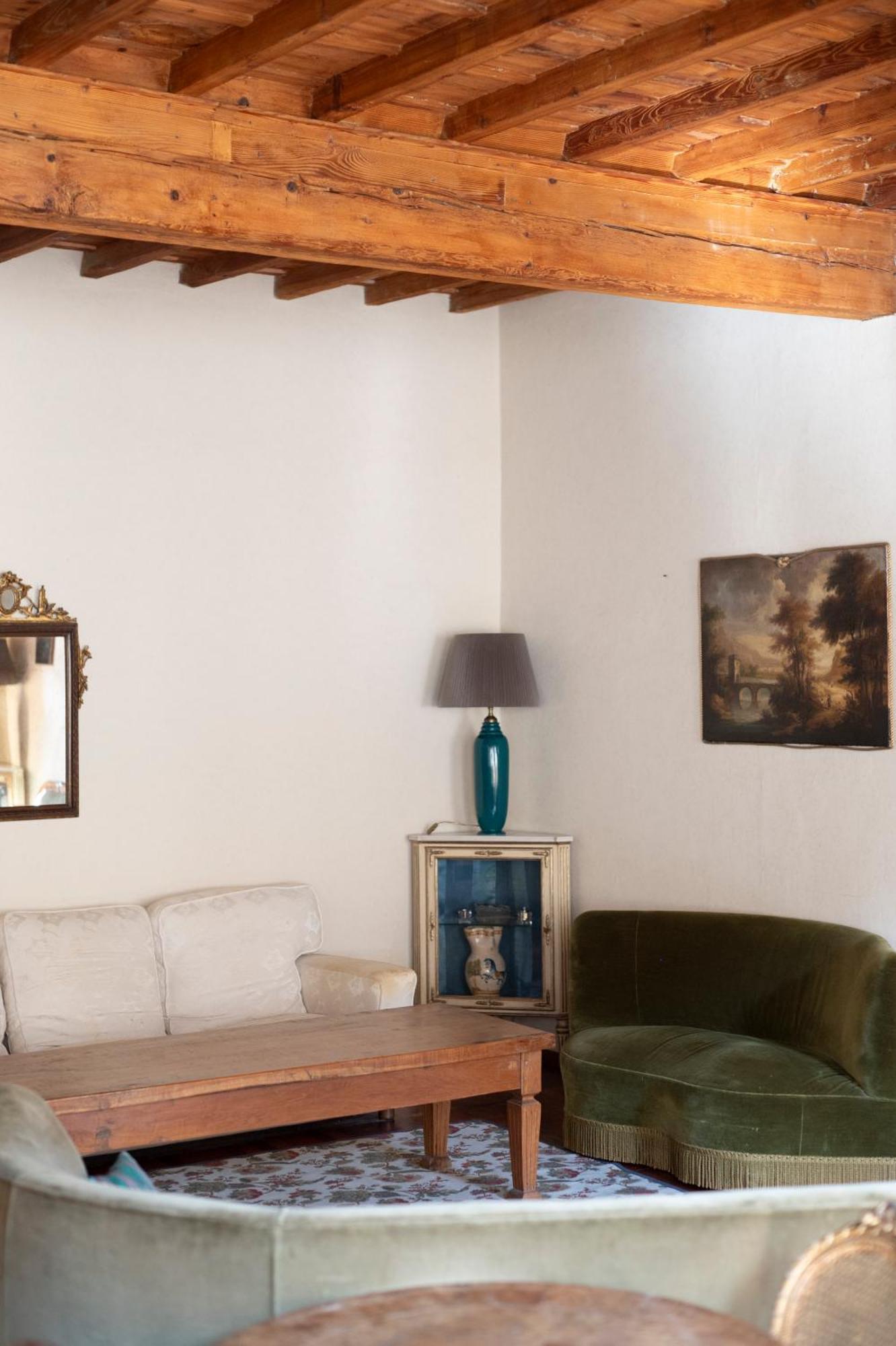 Caravaggio- Con Bagno Privato In Condiviso Oltrarno * Florence