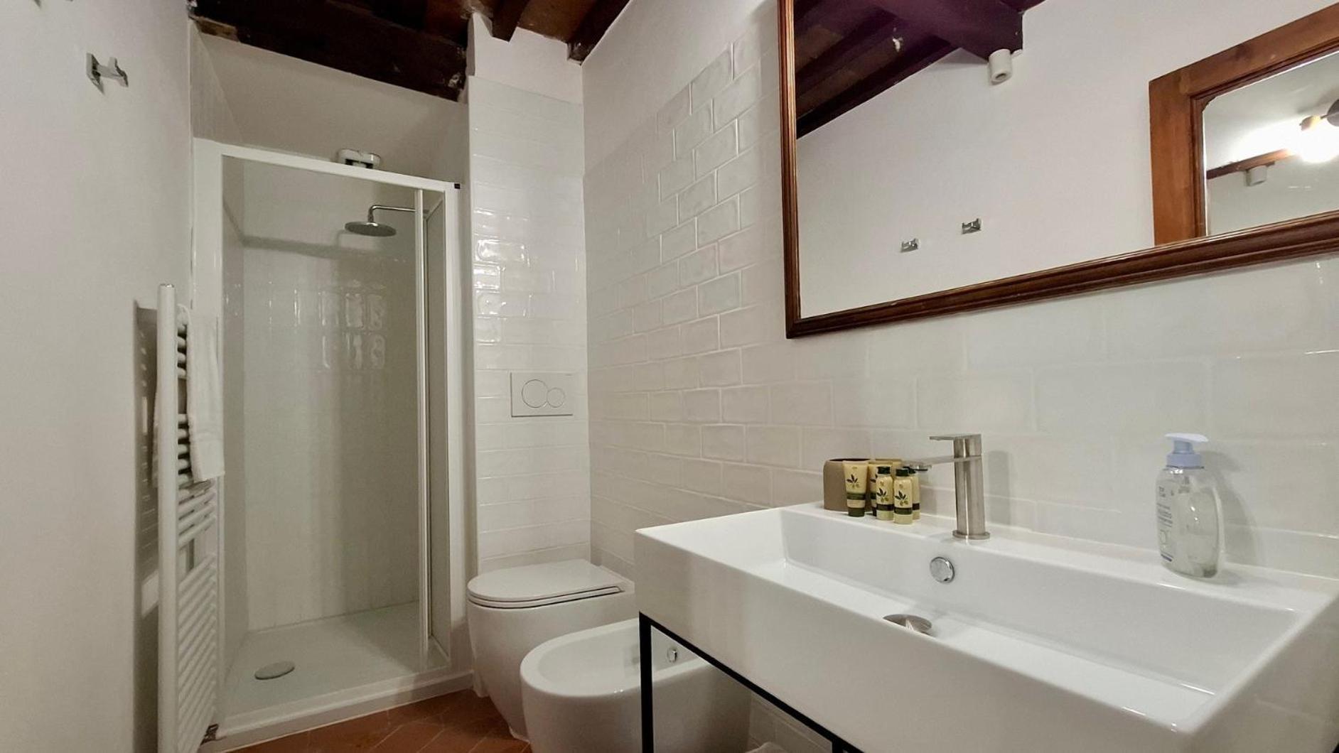 Aurora's, Renaissance Suite, Historic Apartment, Pivot Location, Few Walks From All, Ac Bedroom Apartamento