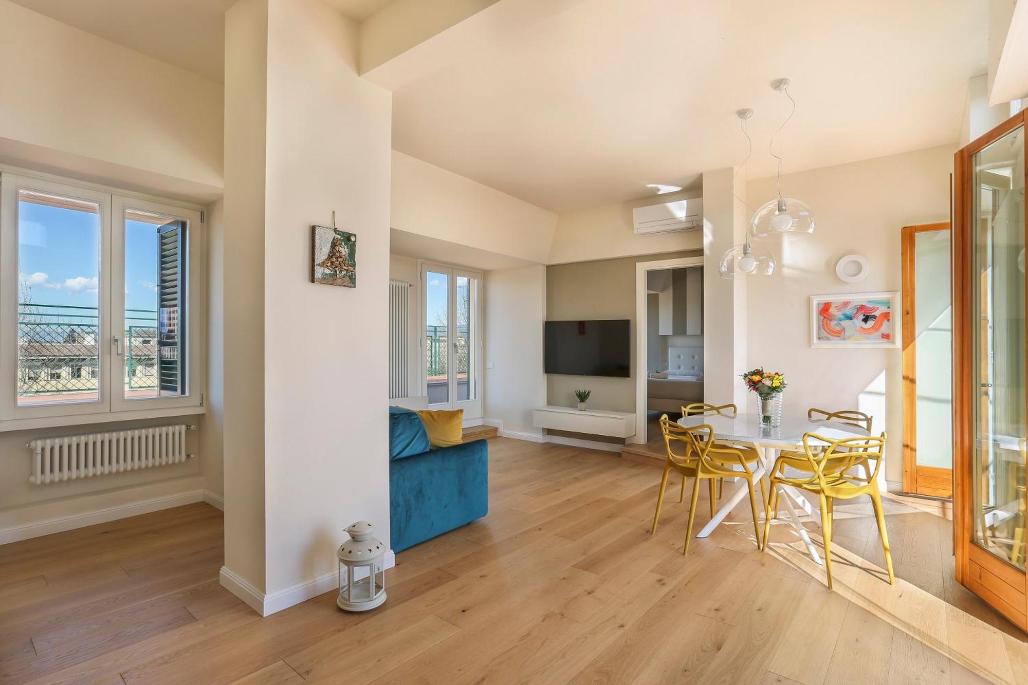 Penthouse With Big Terrace In Oltrarno Firenze