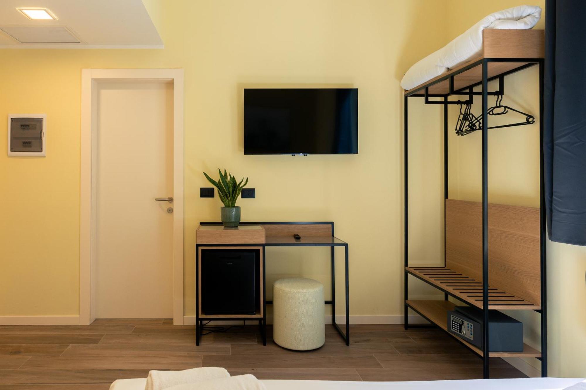 Hermes Hotel