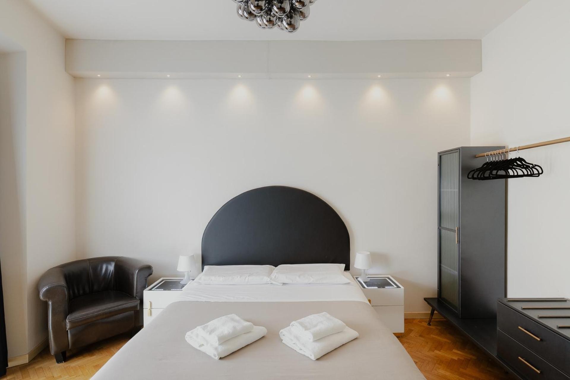Guest house Duomo - Matrimoniali Con Bagno Privato *