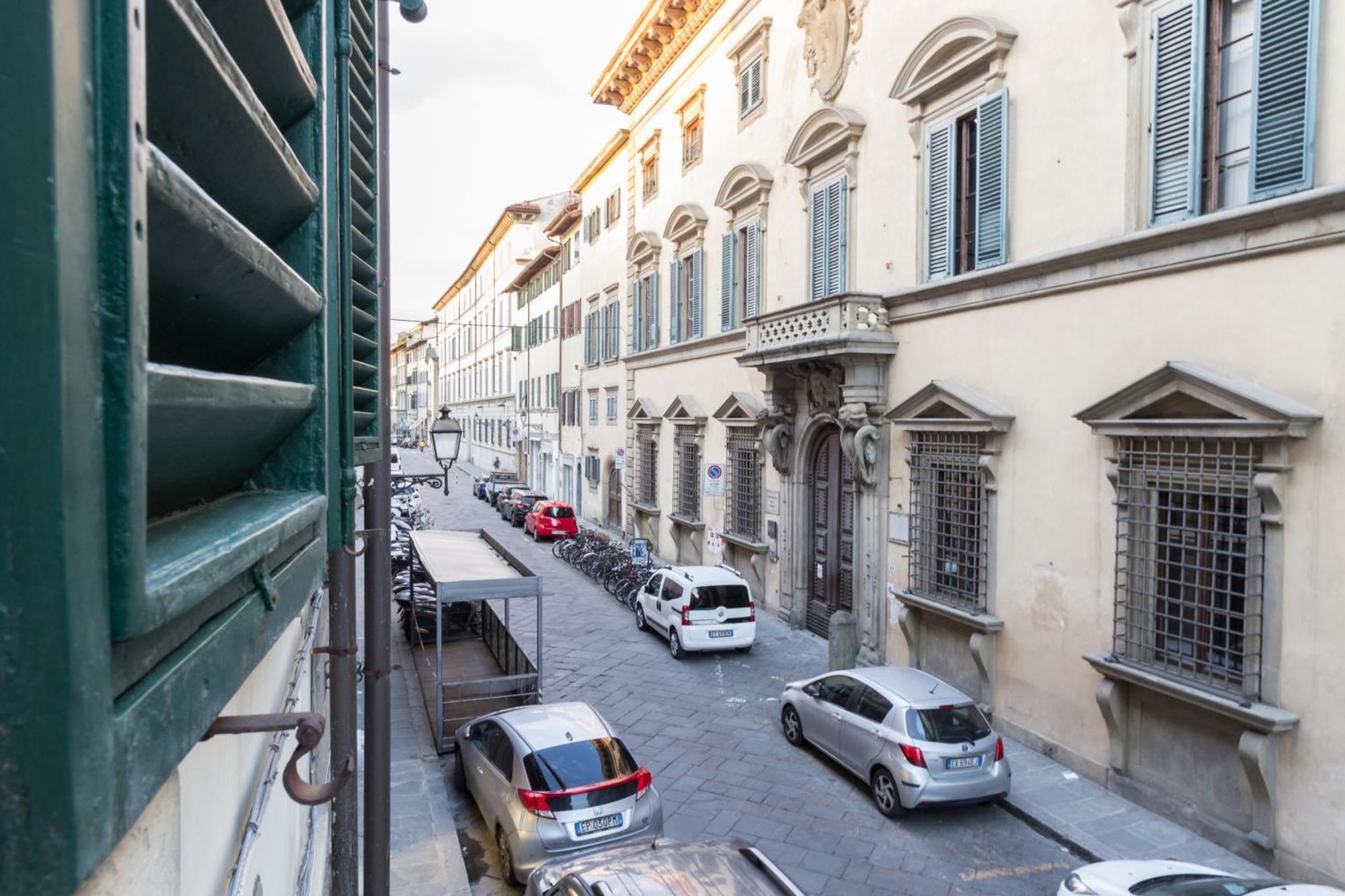 Via San Gallo 19 Appartamento Firenze