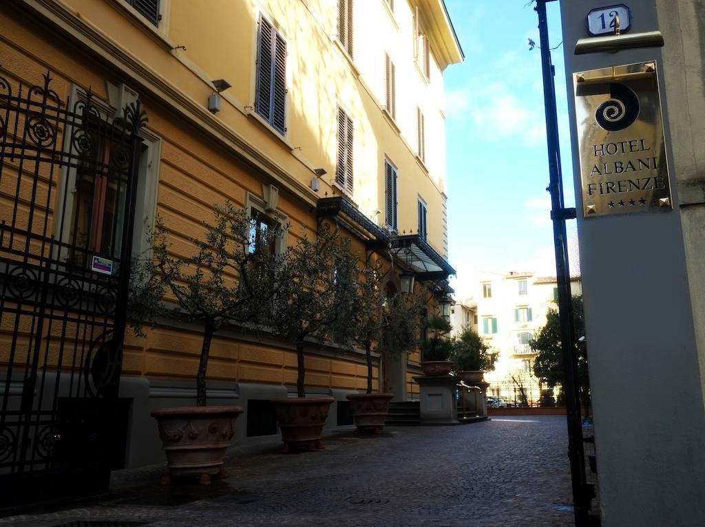 Hotel Albani 4*