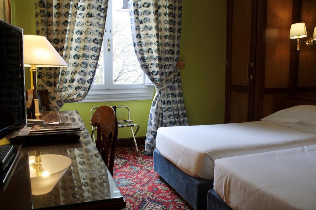 Hotel Albani 4*
