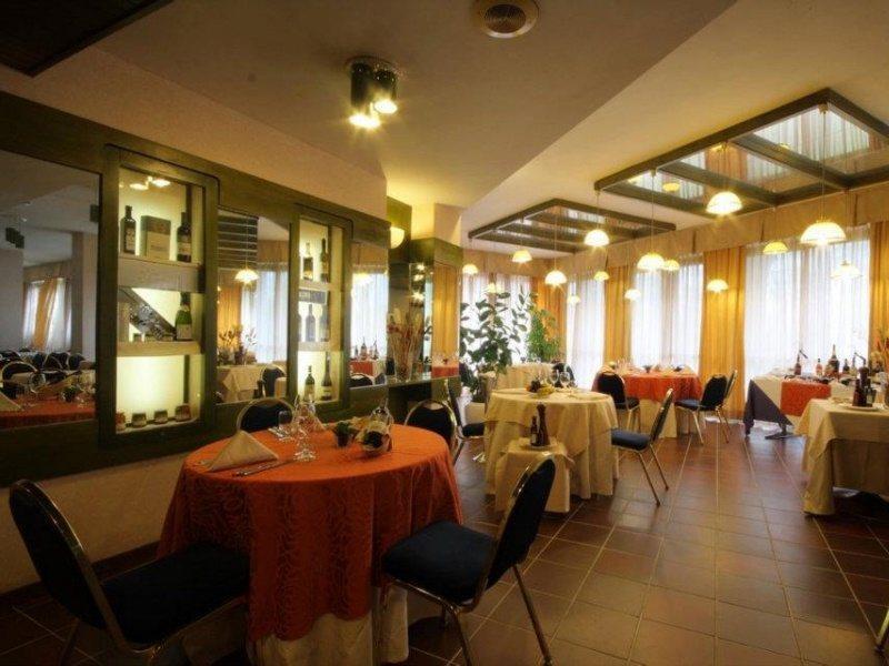 Hotel Mirage 4*