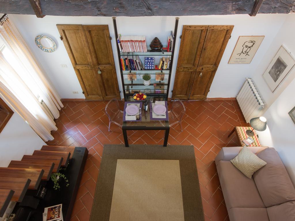 - Santo Spirito Charme Appartamento Firenze