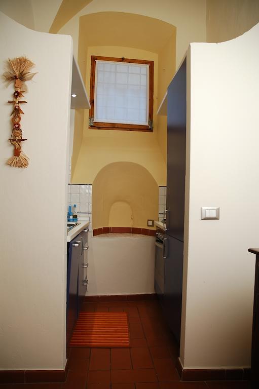 Santacroce 52 *