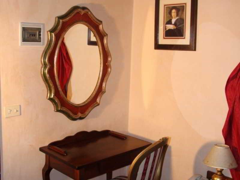 Abaco Hotel