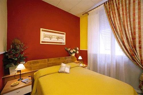 Residenza Manzoni Acomodação com café da manhã  Florença