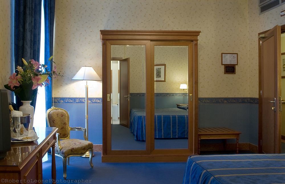 Hotel Diana Park 3*