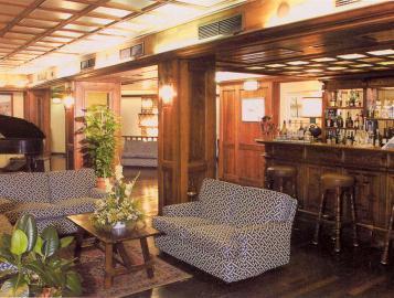 Hotell Grand Majestic 4*