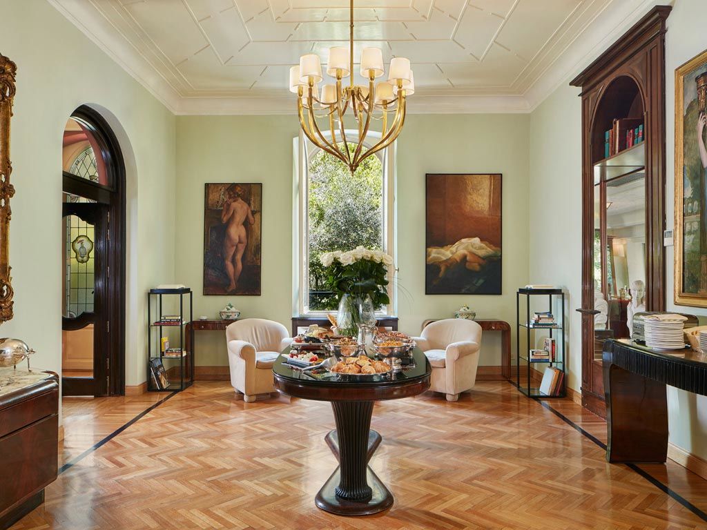 Regency - Small Luxury Of The World Hotel