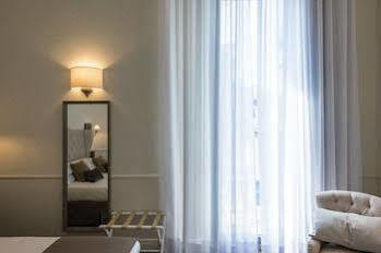 Palazzo Lorenzo Boutique & Hotell 4*