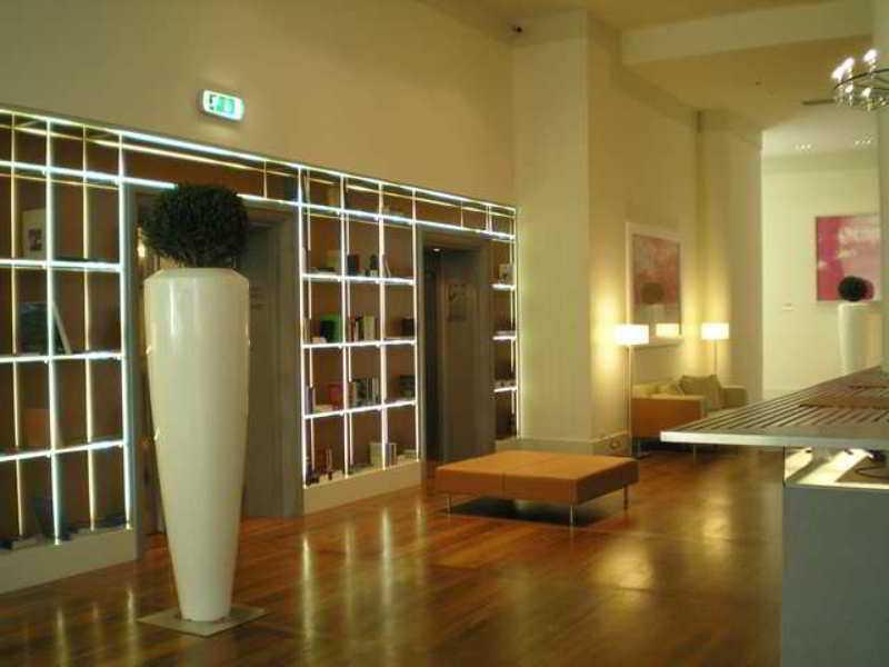 Hilton Garden Novoli 4*