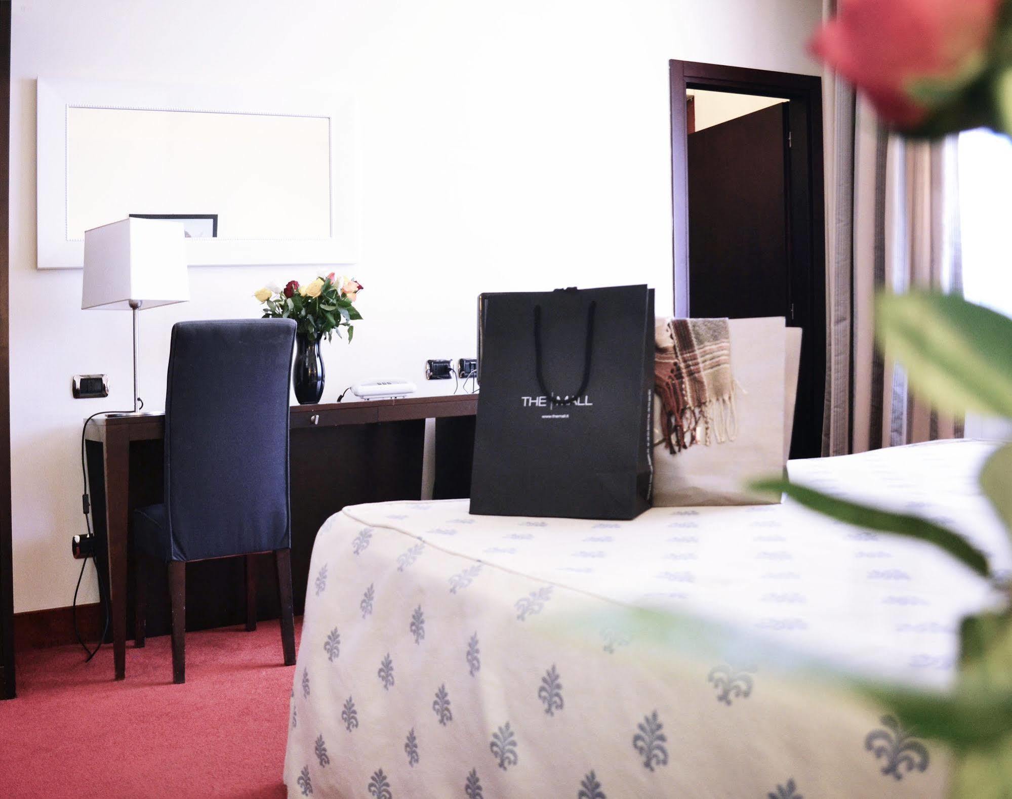 Airport Hotell 4*
