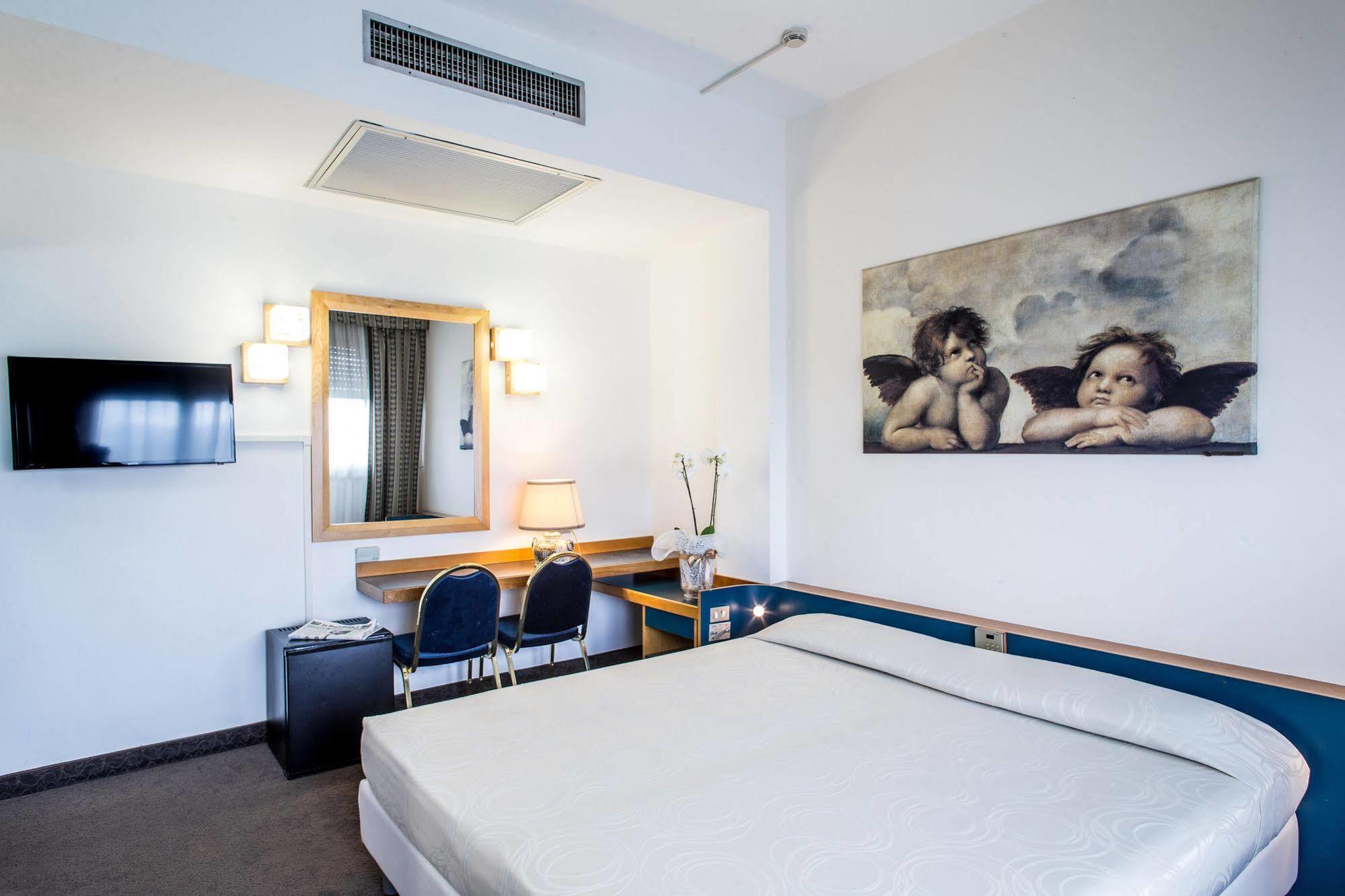 Mirage Hotel