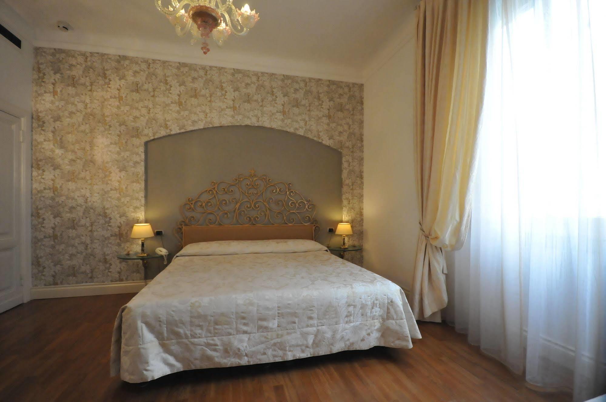 C-hotels De Rose Palace 4* Firenze