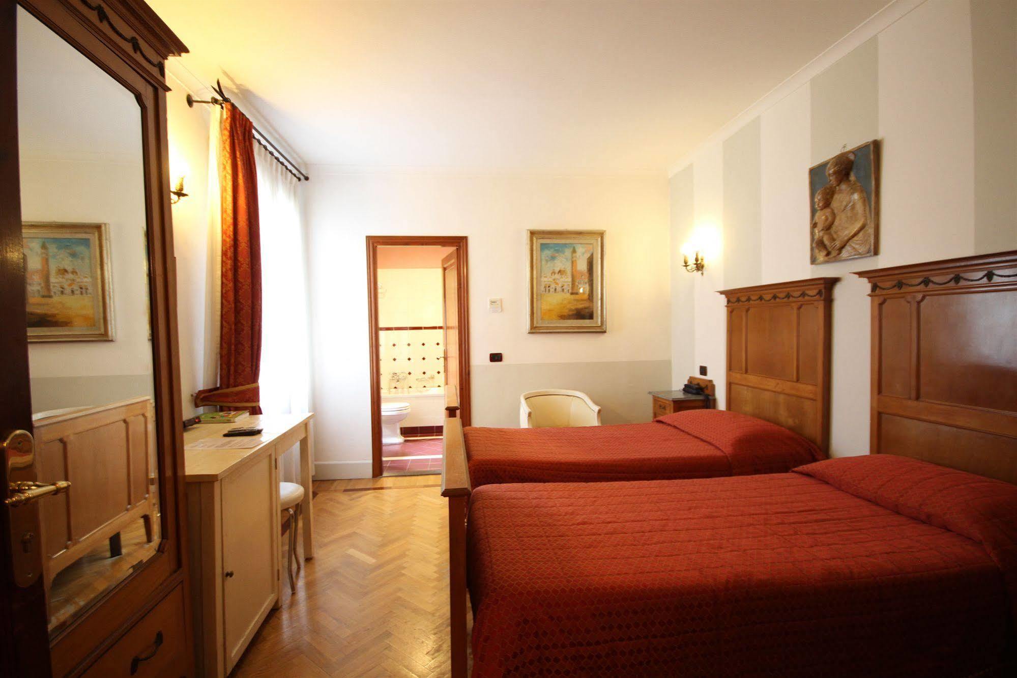 Villino Il Magnifico Bed & Breakfast 3*