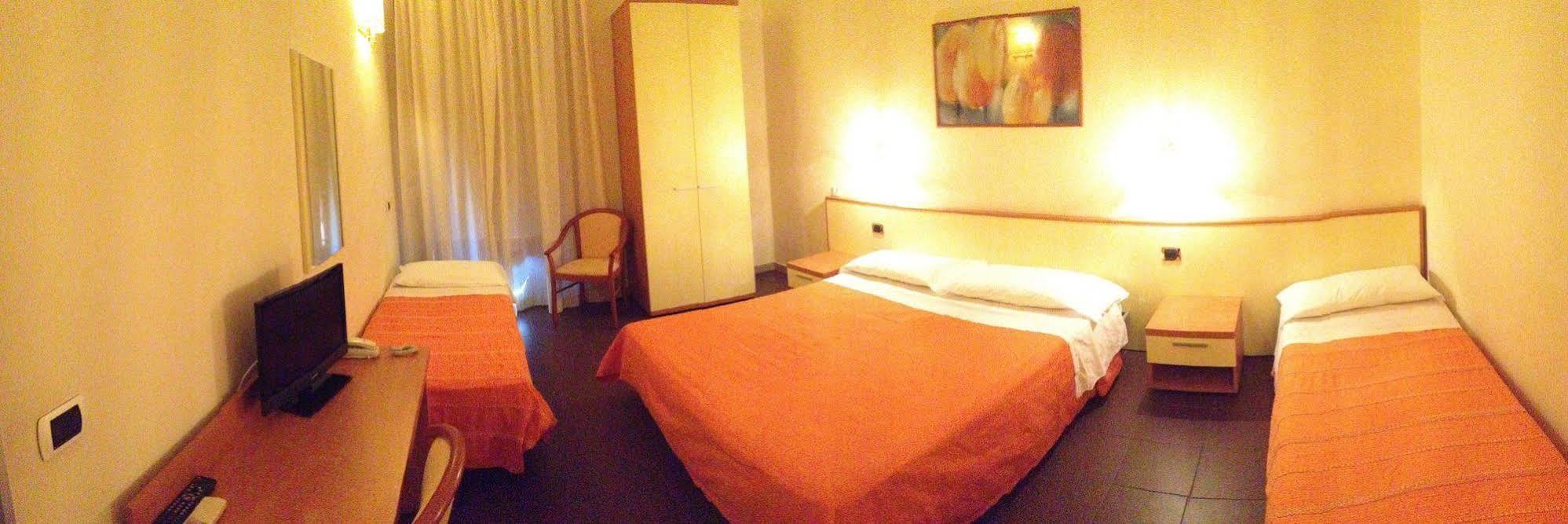 Hotell Angelica 2*