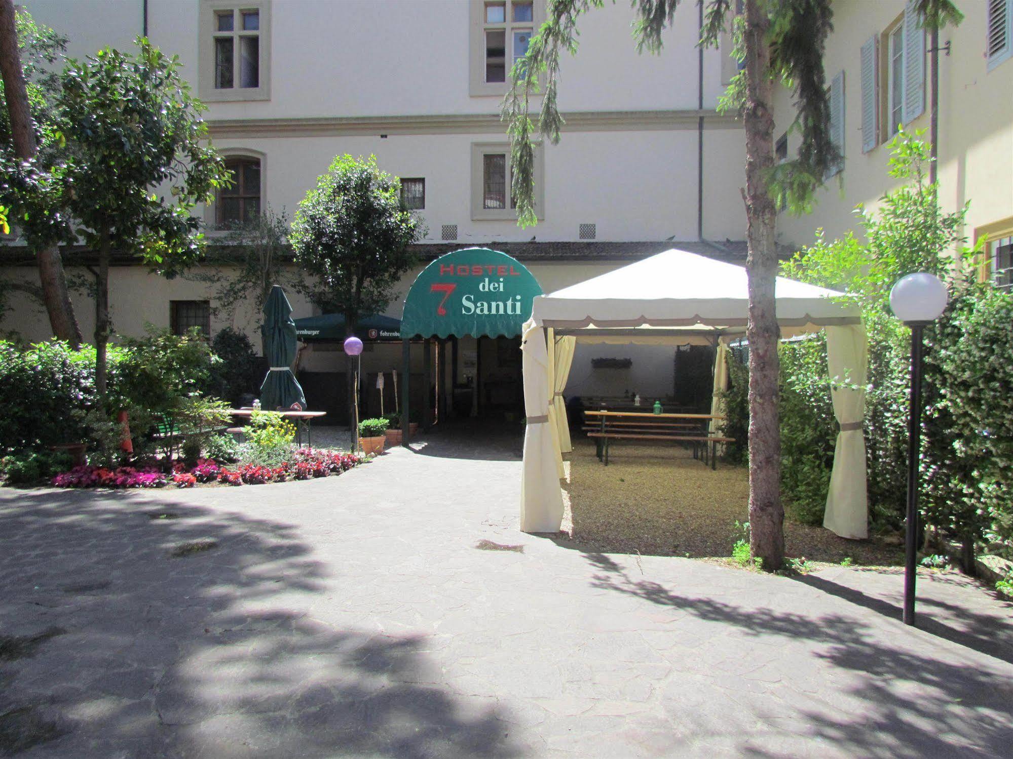 Hostel 7 Santi Florence